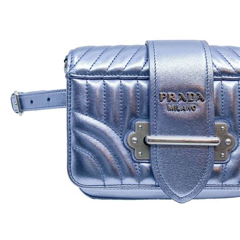 prada phanny pack